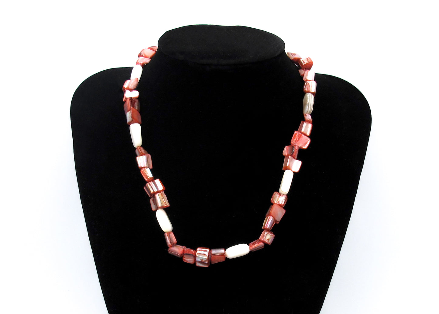 Jessica - Collier en nacre 16', couleurs assorties