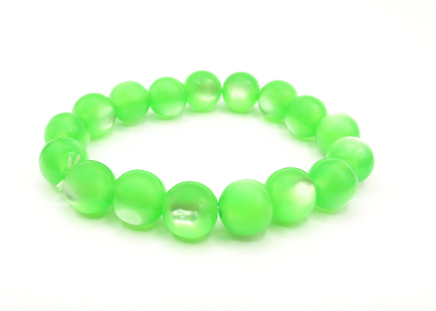 Joslyn - Iridescent Pearly 12mm Bead Bracelet