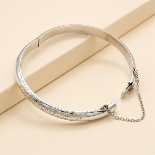 Klara - Sterling Silver .925 Etched Design Hinged Bangle