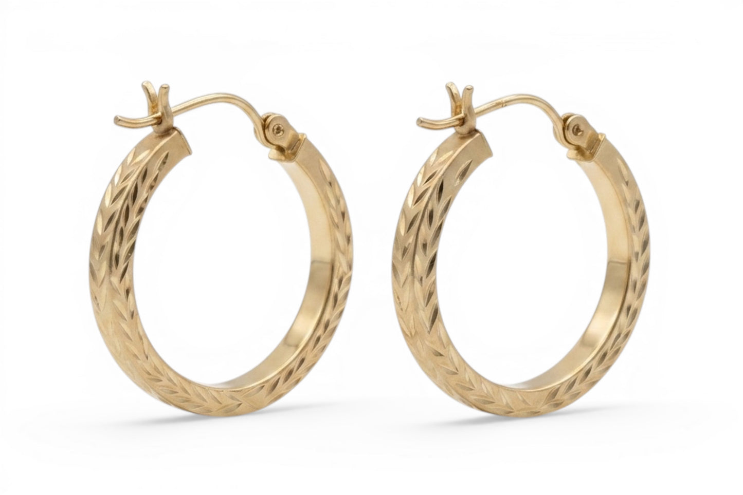 Layla- 14KT Yellow Gold 20mm Diamond Cut Square Tube hoop earrings